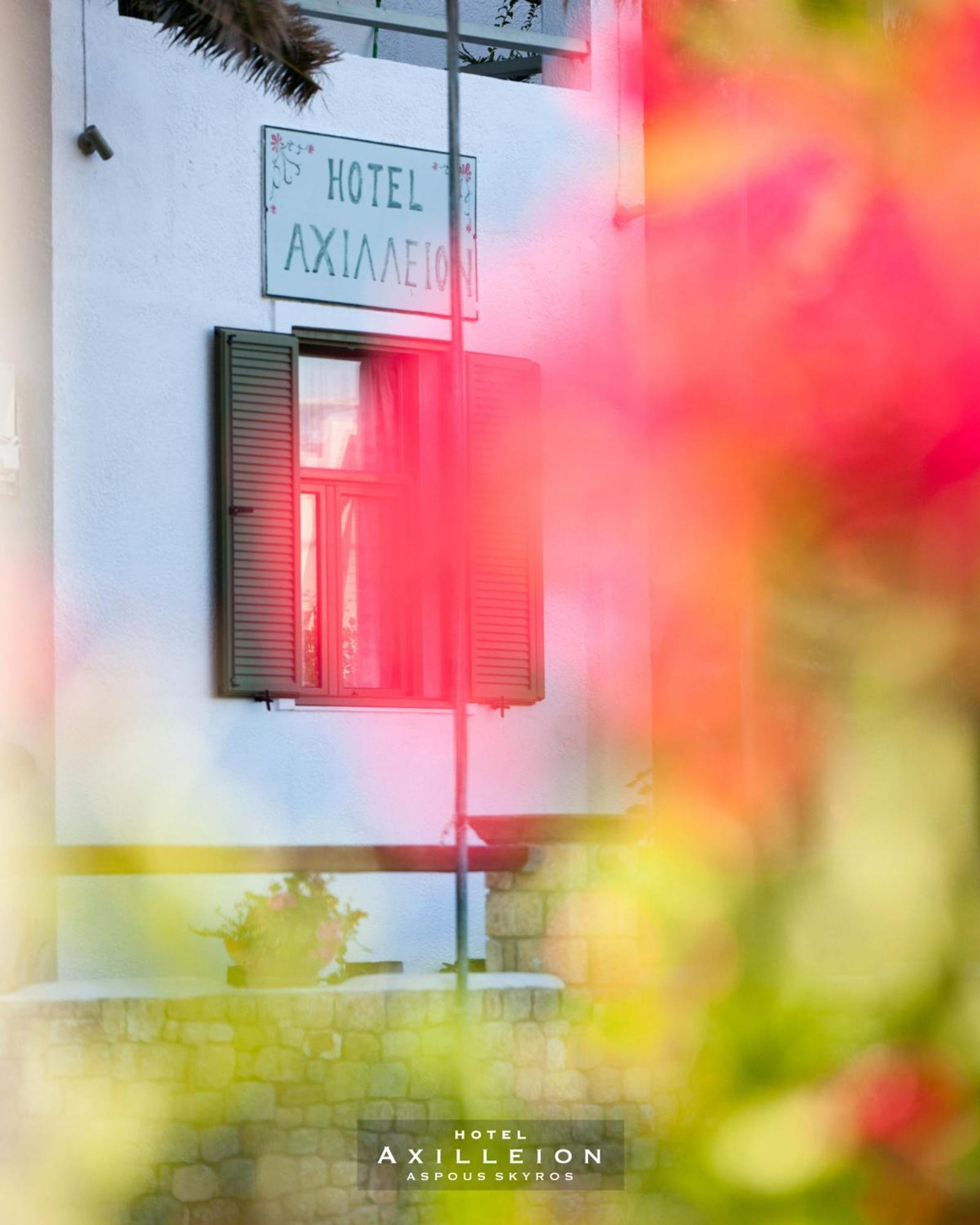 Achilleion Hotel Skyros Bagian luar foto
