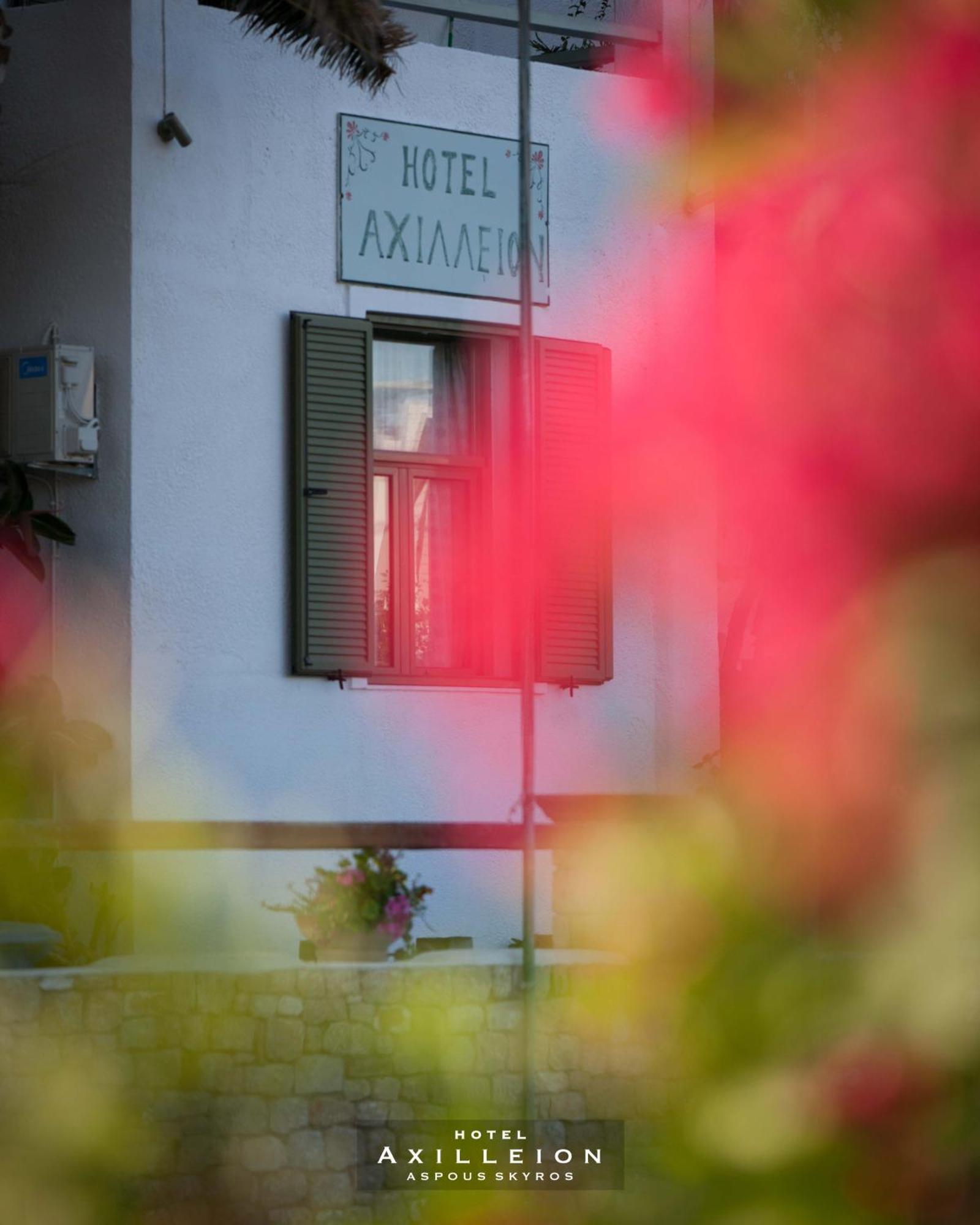 Achilleion Hotel Skyros Bagian luar foto