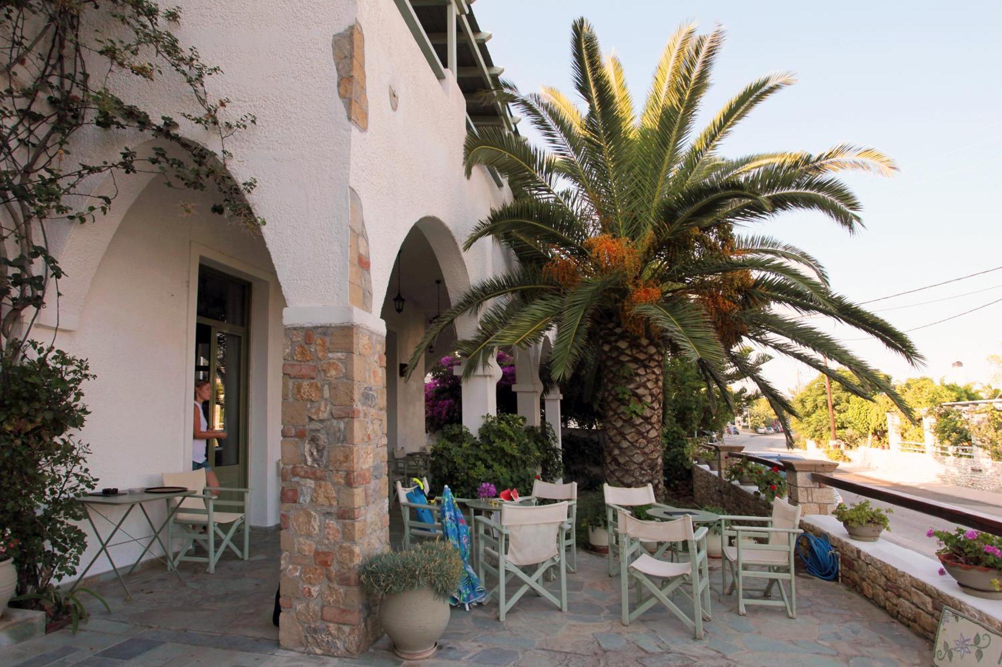 Achilleion Hotel Skyros Bagian luar foto